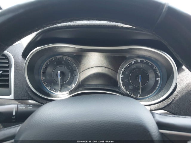 2015 Chrysler 300 LIMITED 照片 7
