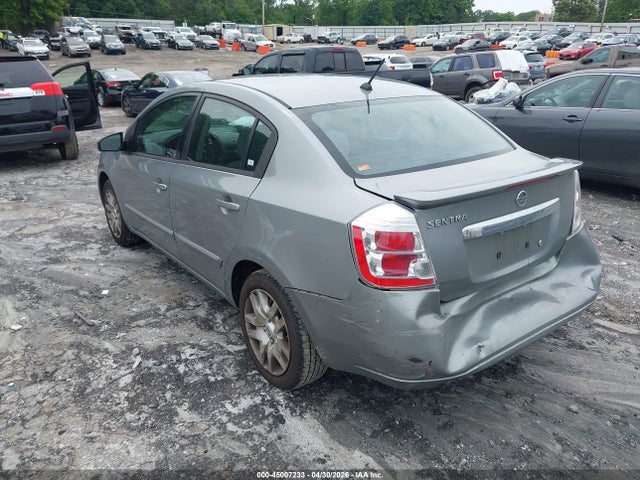صورة 3 لـ 2012 Nissan SENTRA 2.0 S