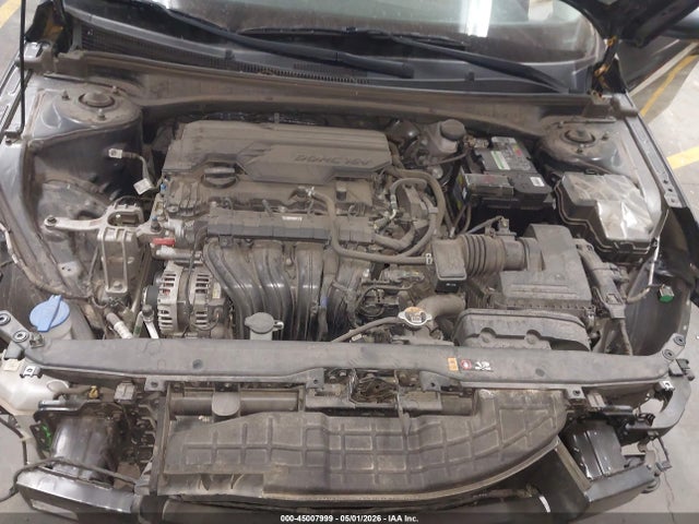 صورة 10 لـ 2021 Hyundai ELANTRA SEL
