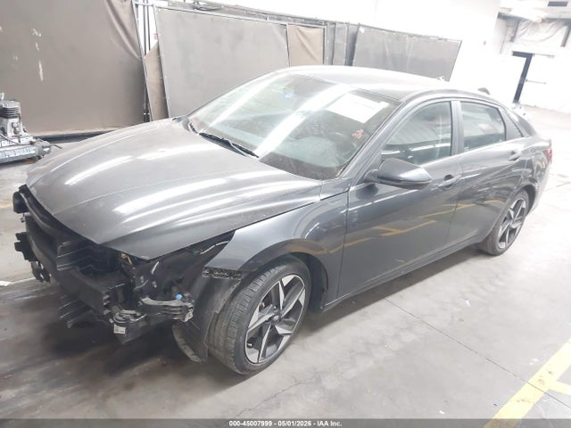 صورة 2 لـ 2021 Hyundai ELANTRA SEL