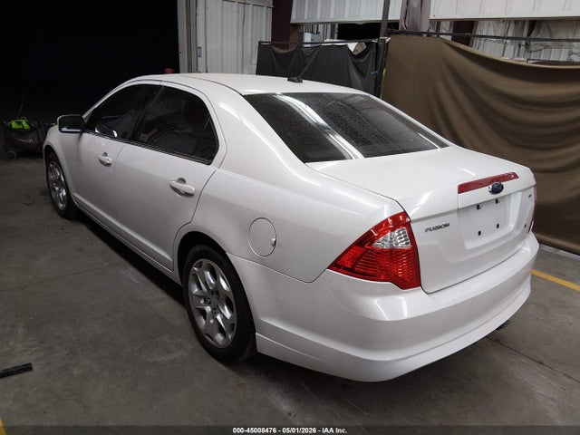 FORD FUSION SE - 3