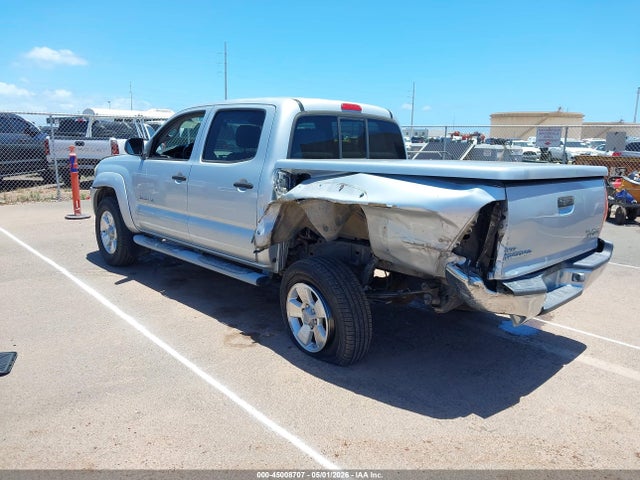 صورة 3 لـ 2006 Toyota TACOMA PRERUNNER V6