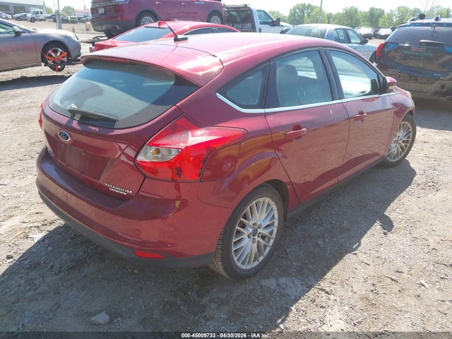 FORD FOCUS TITANIUM - 4