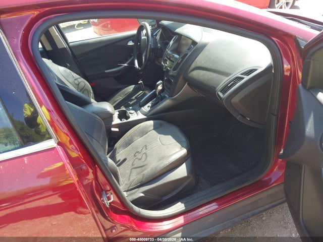 FORD FOCUS TITANIUM - 5