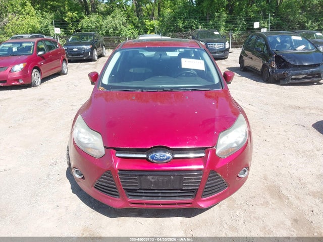 FORD FOCUS TITANIUM - 6