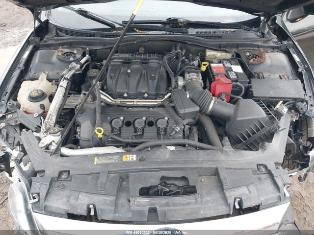 FORD FUSION SEL - 10