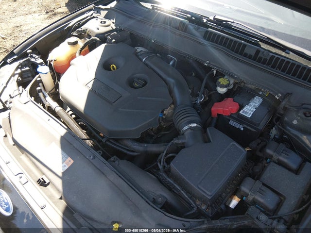 FORD FUSION TITANIUM - 10
