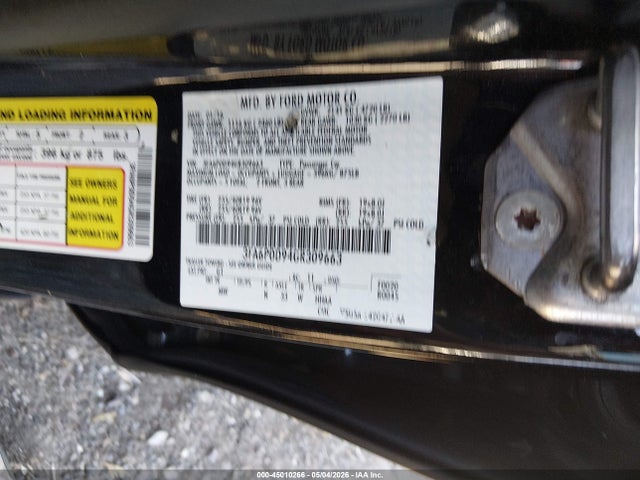 FORD FUSION TITANIUM - 9