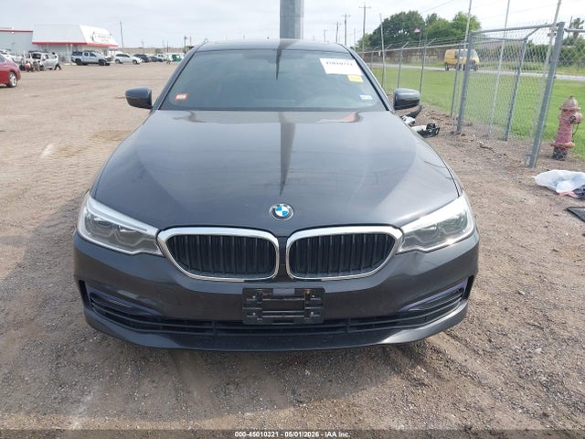 2017 BMW 530I thumbnail 13