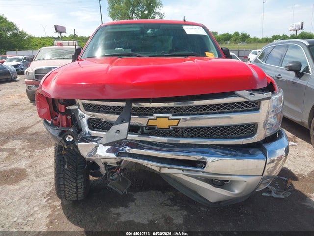 2013 Chevrolet SILVERADO 1500 LT — миниатюра 12