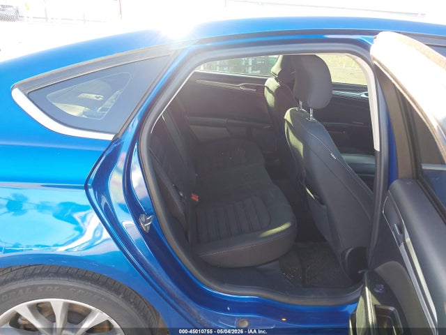 FORD FUSION SE - 8