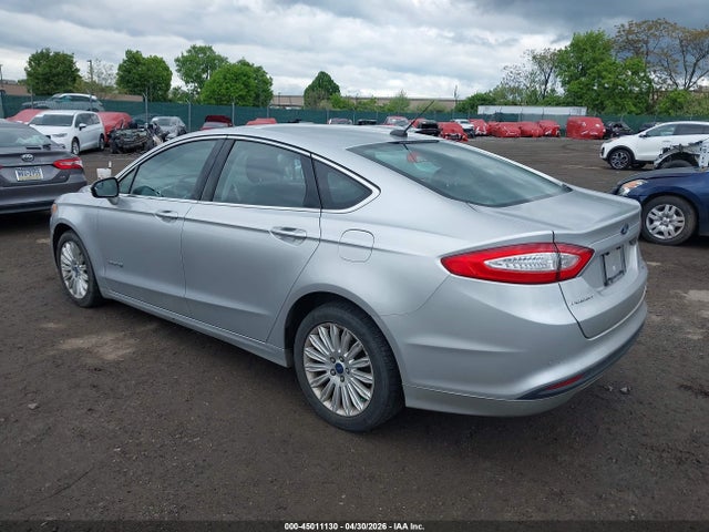FORD FUSION HYBRID SE - 3