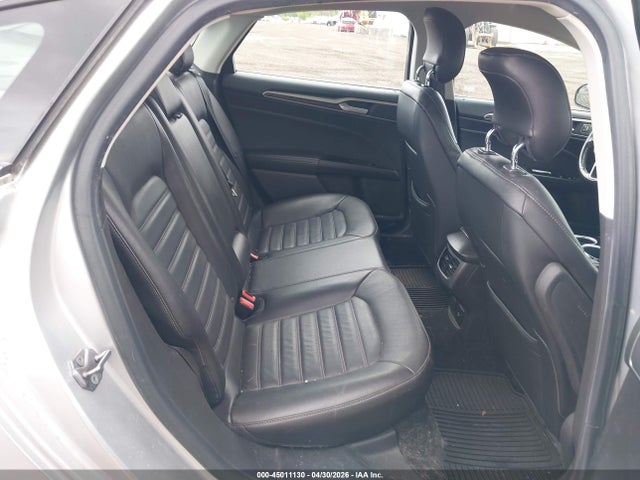 FORD FUSION HYBRID SE - 8