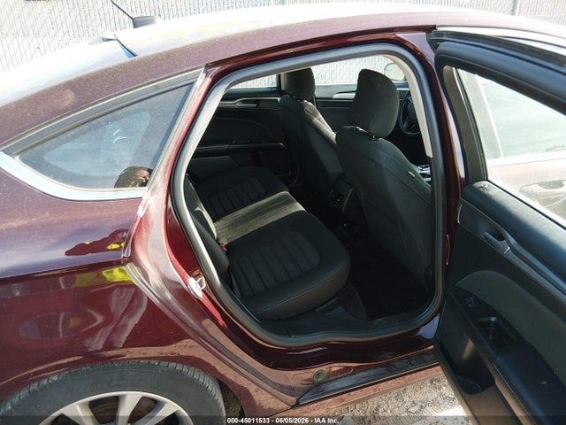 FORD FUSION SE - 8