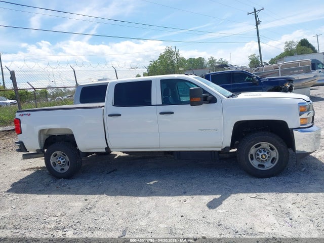 صورة مصغرة 13 لـ 2016 Chevrolet SILVERADO 2500HD WT