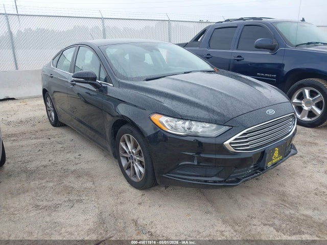 FORD FUSION SE - 1