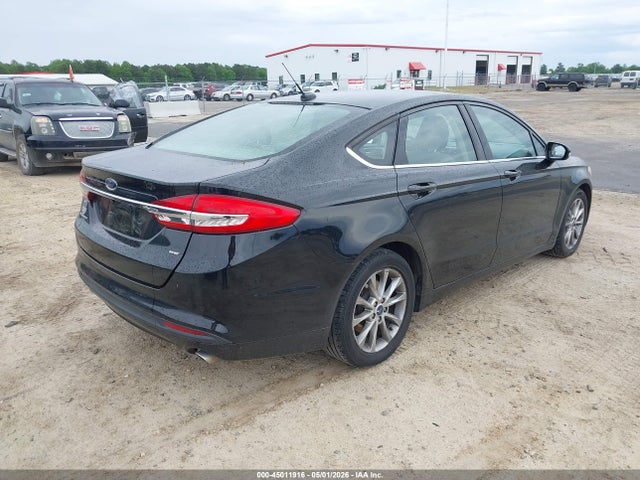 FORD FUSION SE - 4
