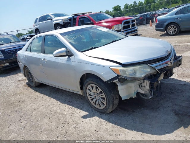 2014 TOYOTA CAMRY LE