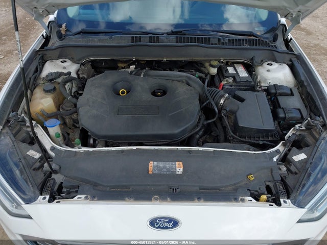 FORD FUSION TITANIUM - 10