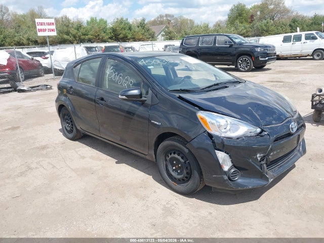2015 TOYOTA PRIUS TWO
