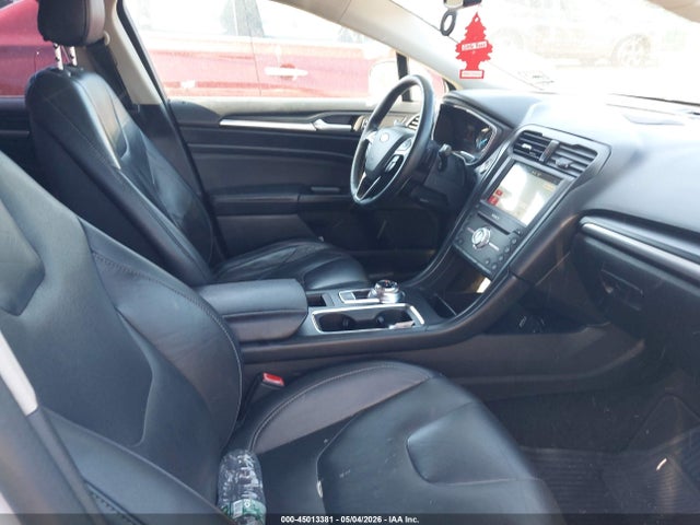 FORD FUSION TITANIUM - 5