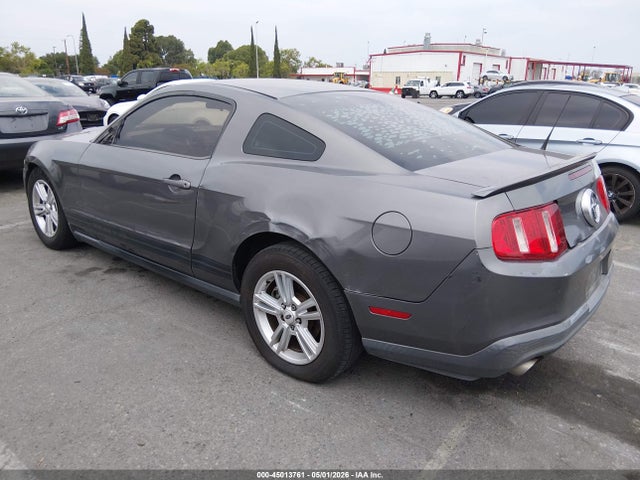 FORD MUSTANG V6 - 3