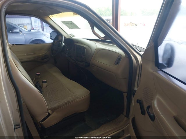 FORD F-150 STANDARD/XL/XLT - 5