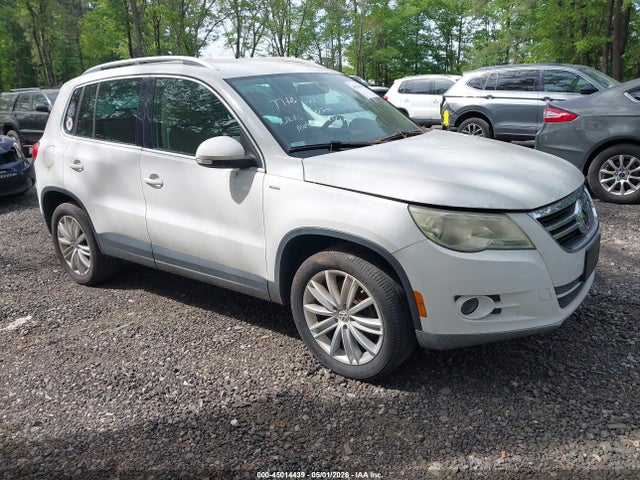 2010 VOLKSWAGEN TIGUAN WOLFSBURG EDITION