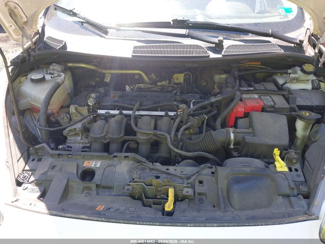 FORD FIESTA SE - 10