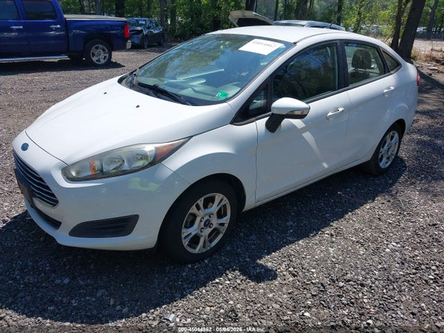 FORD FIESTA SE - 2