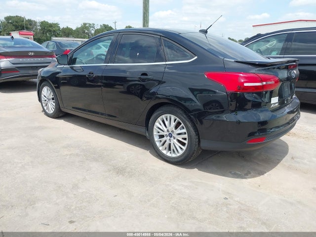 FORD FOCUS TITANIUM - 3