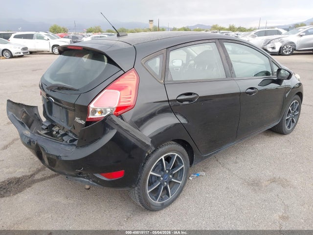 FORD FIESTA SE - 4