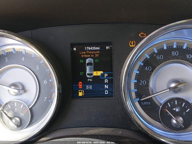 صورة 7 لـ 2014 Chrysler 300C AWD