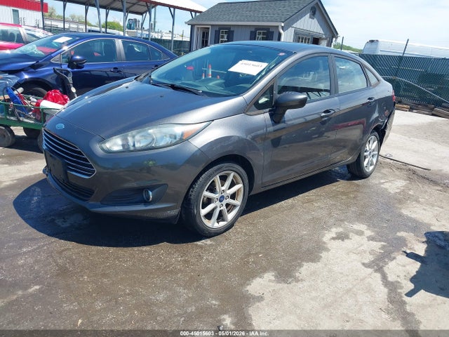 FORD FIESTA SE - 2