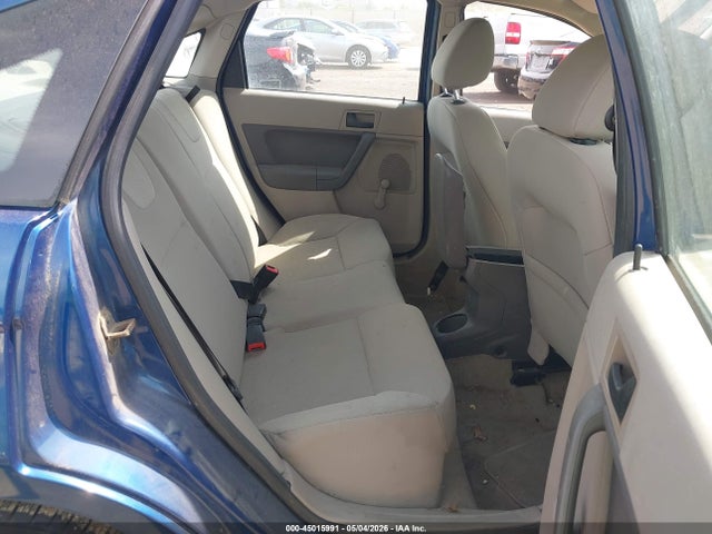 FORD FOCUS S - 8