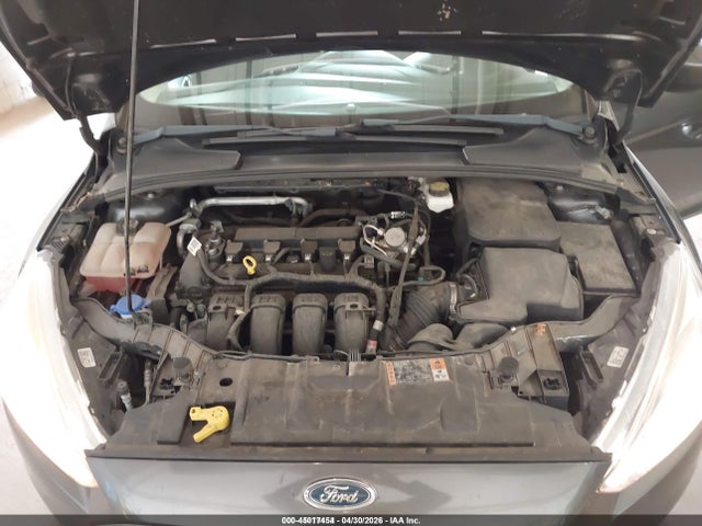 FORD FOCUS SE - 10