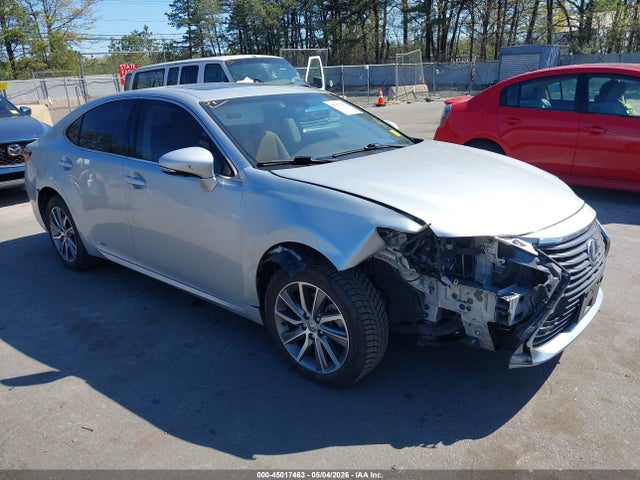 2016 LEXUS ES 