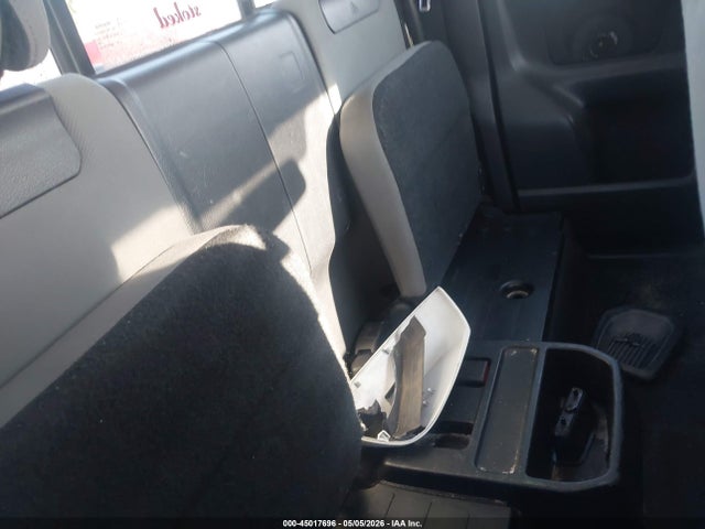 2016 Toyota TACOMA SR photo 8