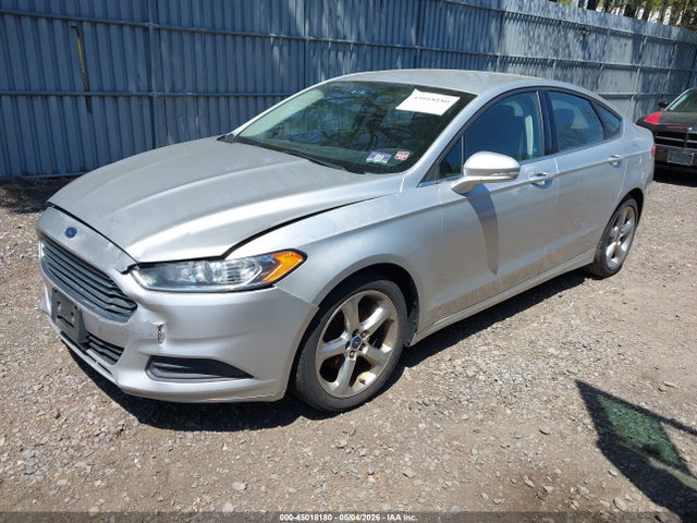 FORD FUSION SE - 2
