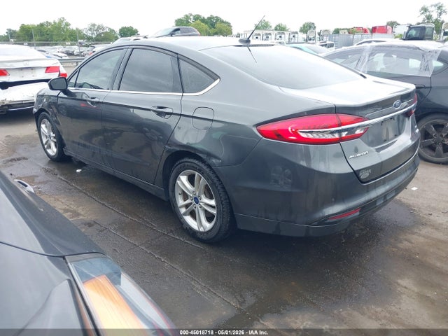 FORD FUSION SE - 3