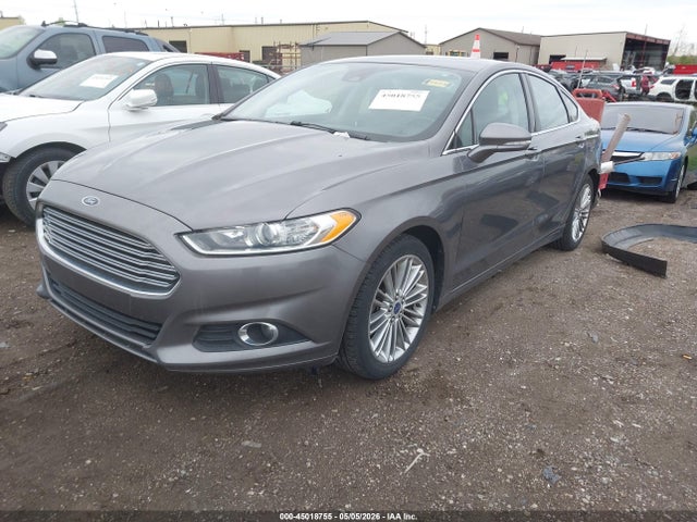 FORD FUSION SE - 2