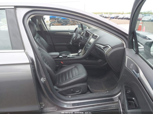 FORD FUSION SE - 5