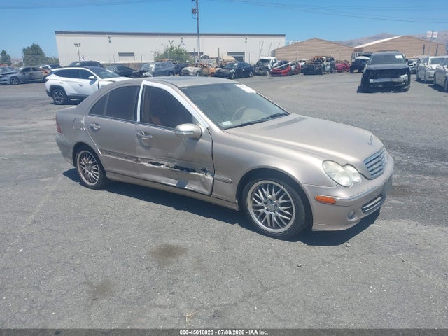 2005 MERCEDES-BENZ C LUXURY