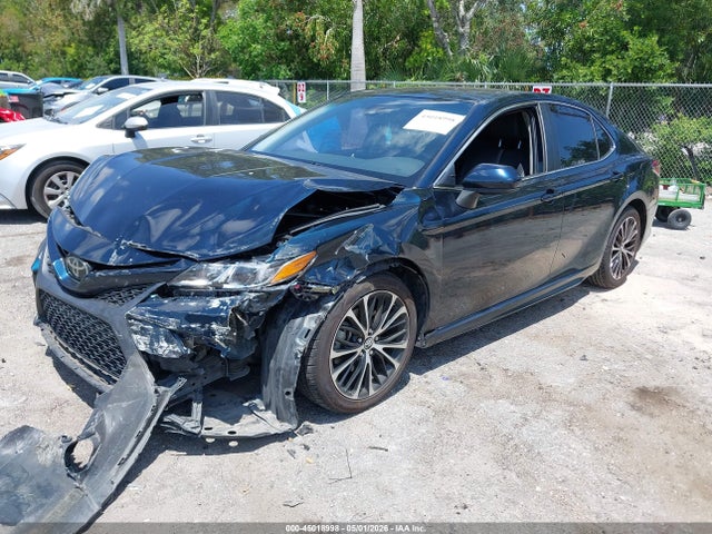 صورة 2 لـ 2018 Toyota CAMRY SE