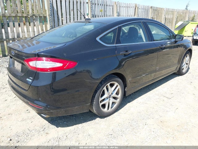 FORD FUSION SE - 4