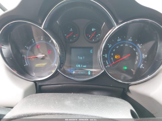 2011 Chevrolet CRUZE 1LT — фото 7