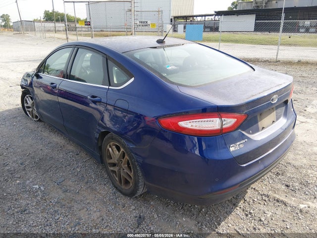 FORD FUSION SE - 3