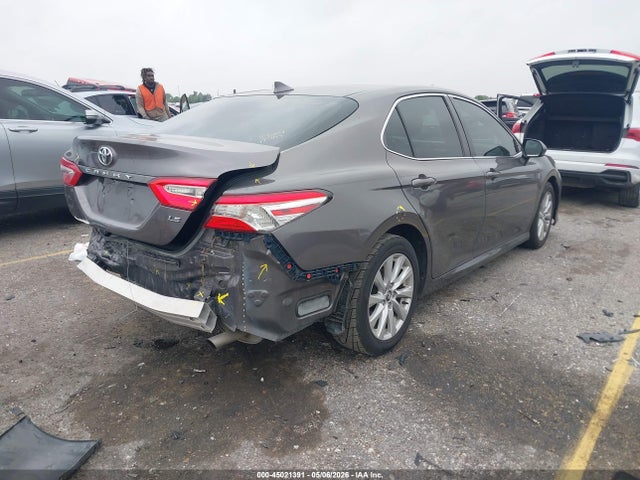 2019 TOYOTA CAMRY LE 4