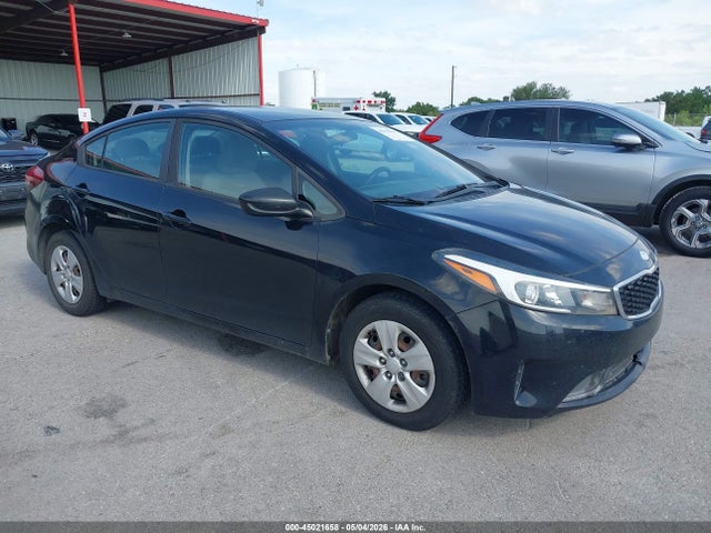 2017 KIA FORTE LX