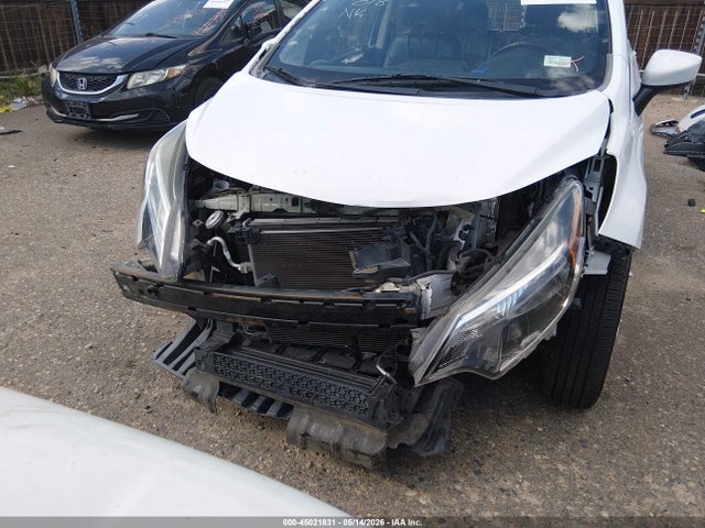 2018 Nissan VERSA NOTE SV 照片 6